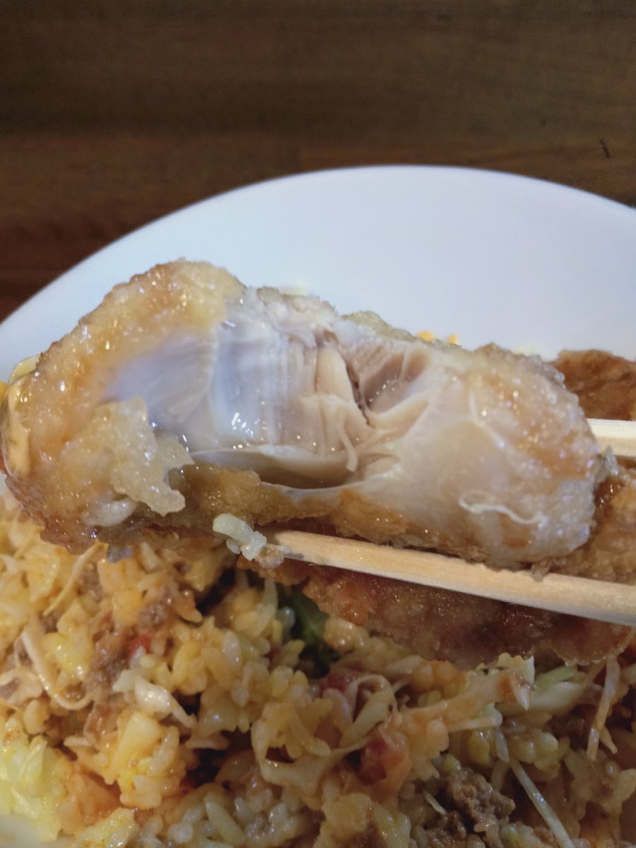 PEhwuhVL3oHNQQu's tweet photo. 会社を抜け出しランチ♪
このDUBSTAくそオヤジ!
タコライス食べられるお店、
案外少ない
唐揚げが有名なお店ですが、
元々はエスニック料理店
唐揚げはトッピングdeath
タコライスも🐎
でも唐揚げの方がもっと🐎🐎
#大阪駅前ビル
#DUBSTA
#ダブスタ
#唐揚げ
#タコライス https://t.co/8ON6ixtcsb