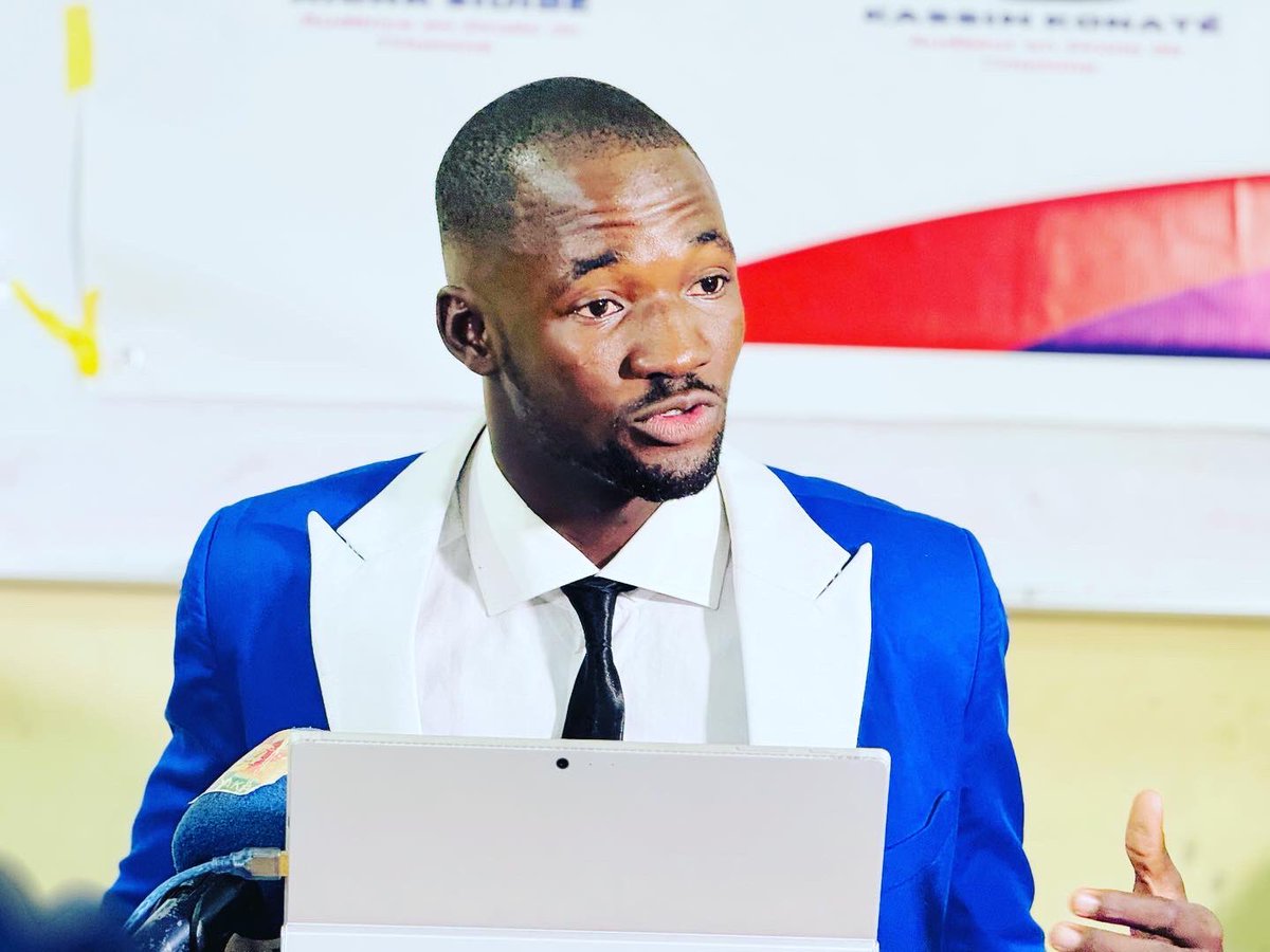 marchal_kk's tweet photo. Conférence sur l’efficacité de la lutte contre la cybercriminalité au Mali 🇲🇱.
Faisons bon usage des réseaux sociaux. https://t.co/dCrH2bOyxb