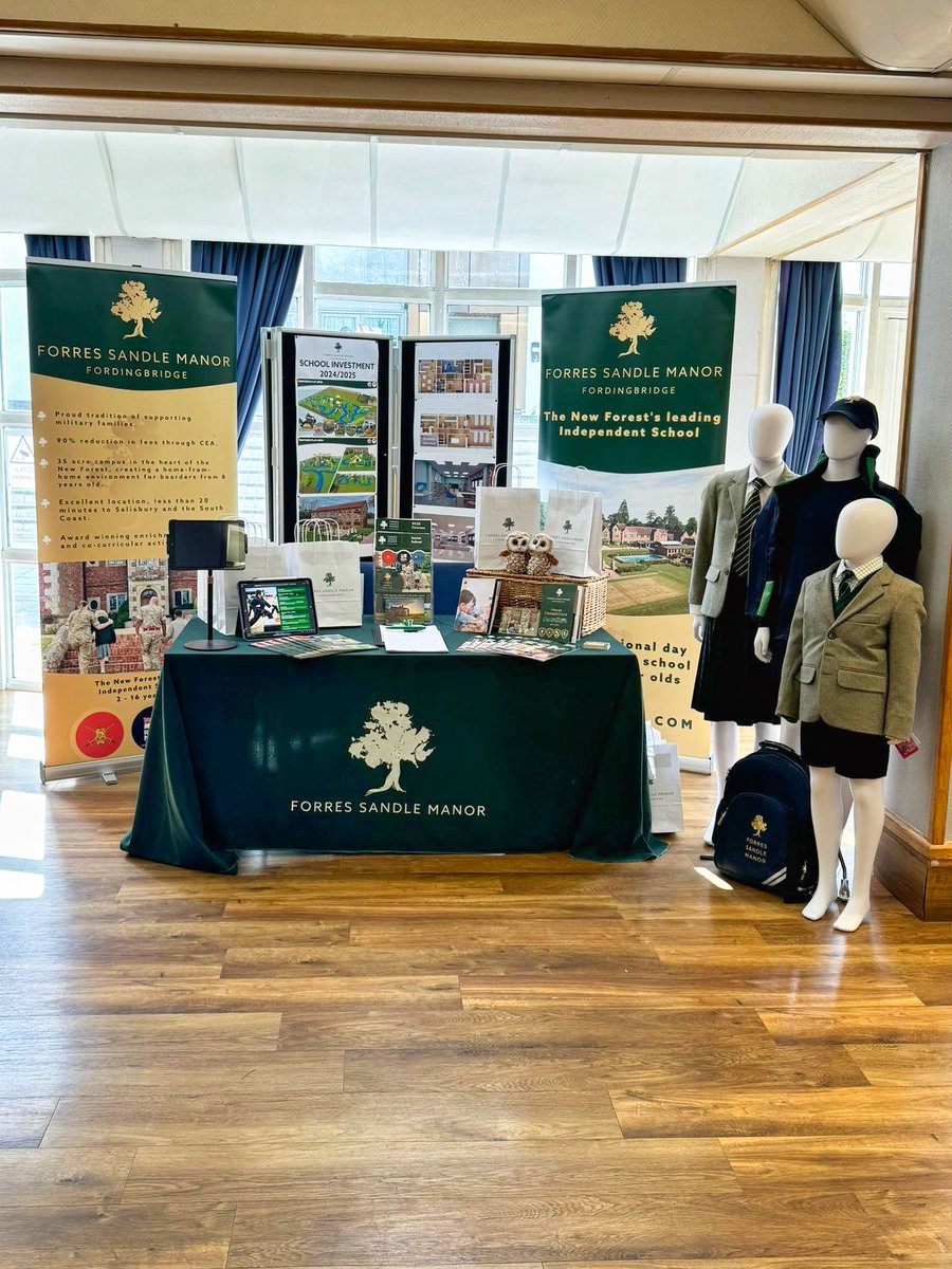 fsmschool's tweet image. 📢 As the main sponsor we are all set up for The @NAFESEUK Education Event taking place in Aldershot this this afternoon. 

We look forward to meeting lots of new families.👩‍🏫👨‍🎓 

We are here at the Princes Hall Theatre until 16:00 today, do come and visit us.

#ForcesFamily