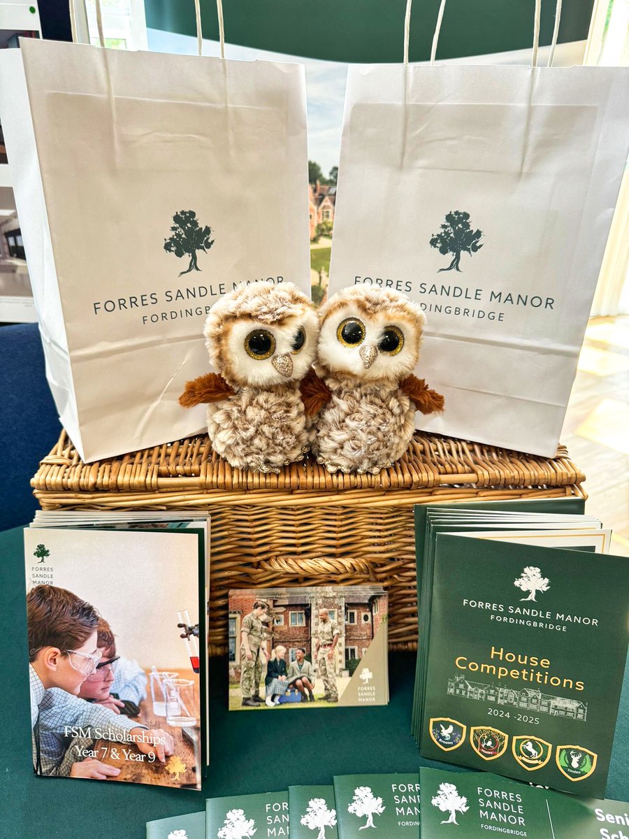 fsmschool's tweet image. 📢 As the main sponsor we are all set up for The @NAFESEUK Education Event taking place in Aldershot this this afternoon. 

We look forward to meeting lots of new families.👩‍🏫👨‍🎓 

We are here at the Princes Hall Theatre until 16:00 today, do come and visit us.

#ForcesFamily