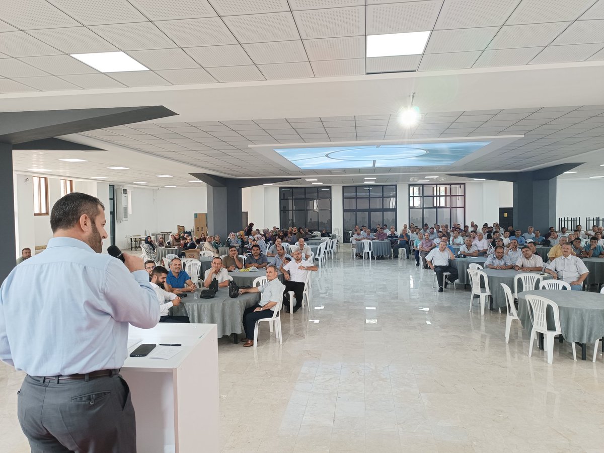 EYLÜL AYI AYLIK TOPLANTISI YAPILDI
İlçe Müftüsü İbrahim Yiğit başkanlığında Personele yönelik toplantı yapıldı.
Program, toplantıya katılım sağlayan  İmam Hatip, Müezzin Kayyım ve Kur'an Kursu Öğreticilerine Müftü Yiğit'in teşekkür etmesiyle sona erdi.