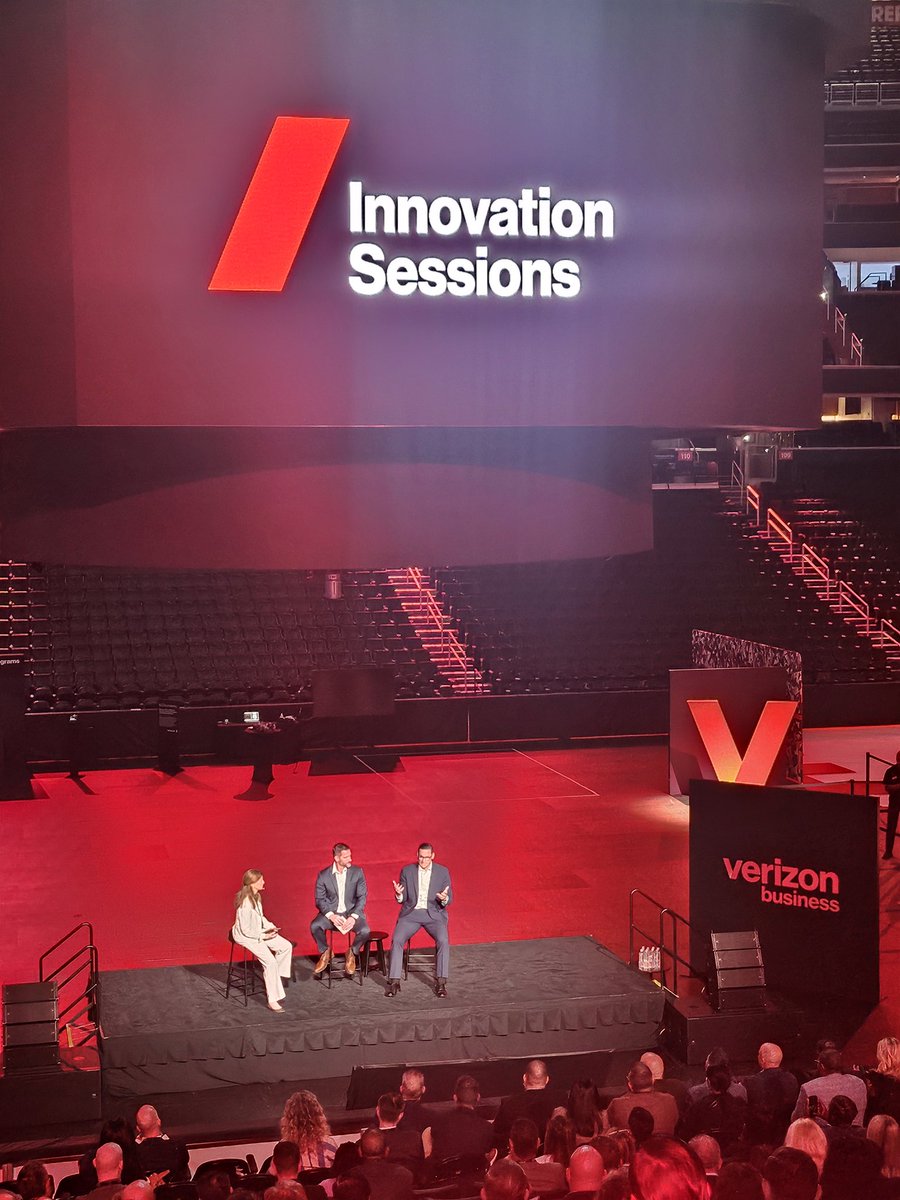 A great <a href="/VerizonBusiness/">Verizon Business</a> Innovation event in DC last night! Thanks to the Verizon Business team, <a href="/ericsson/">Ericsson</a>, and all of our great partners.  And a shout out to <a href="/vivekyadav101/">Vivek Yadav</a> - great job driving a strong product launch!