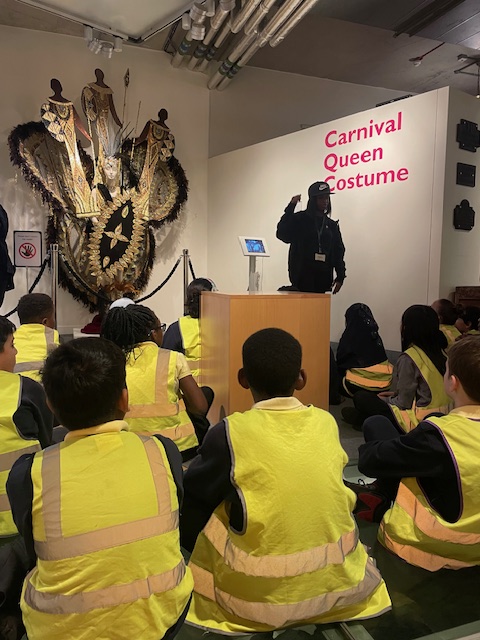 Morningside_ps's tweet photo. #Year5 had a wonderful time visiting #HackneyMuseum. We took part in a workshop all about the #history of #HackneyCarnival. This included a dance workshop, creating our own carnival masks and looking around the exhibition. https://t.co/SIQEOszybG