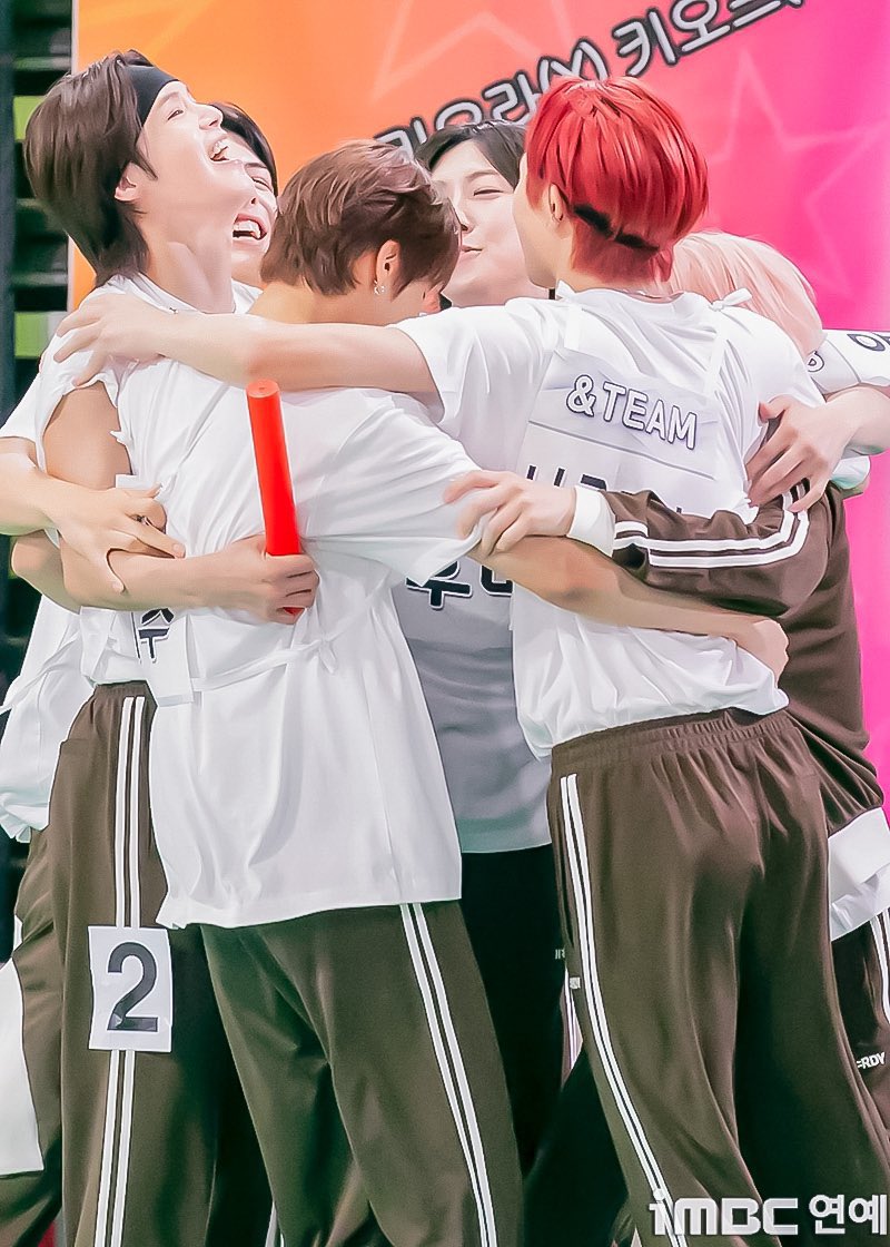 k_finalcount's tweet photo. 四年後の君は素敵な場所で
素敵な仲間と笑ってるよ

#andTEAM_K 
#Always_with_K 
#K_RUN_FOR_DREAM https://t.co/eZhVoLTZGo