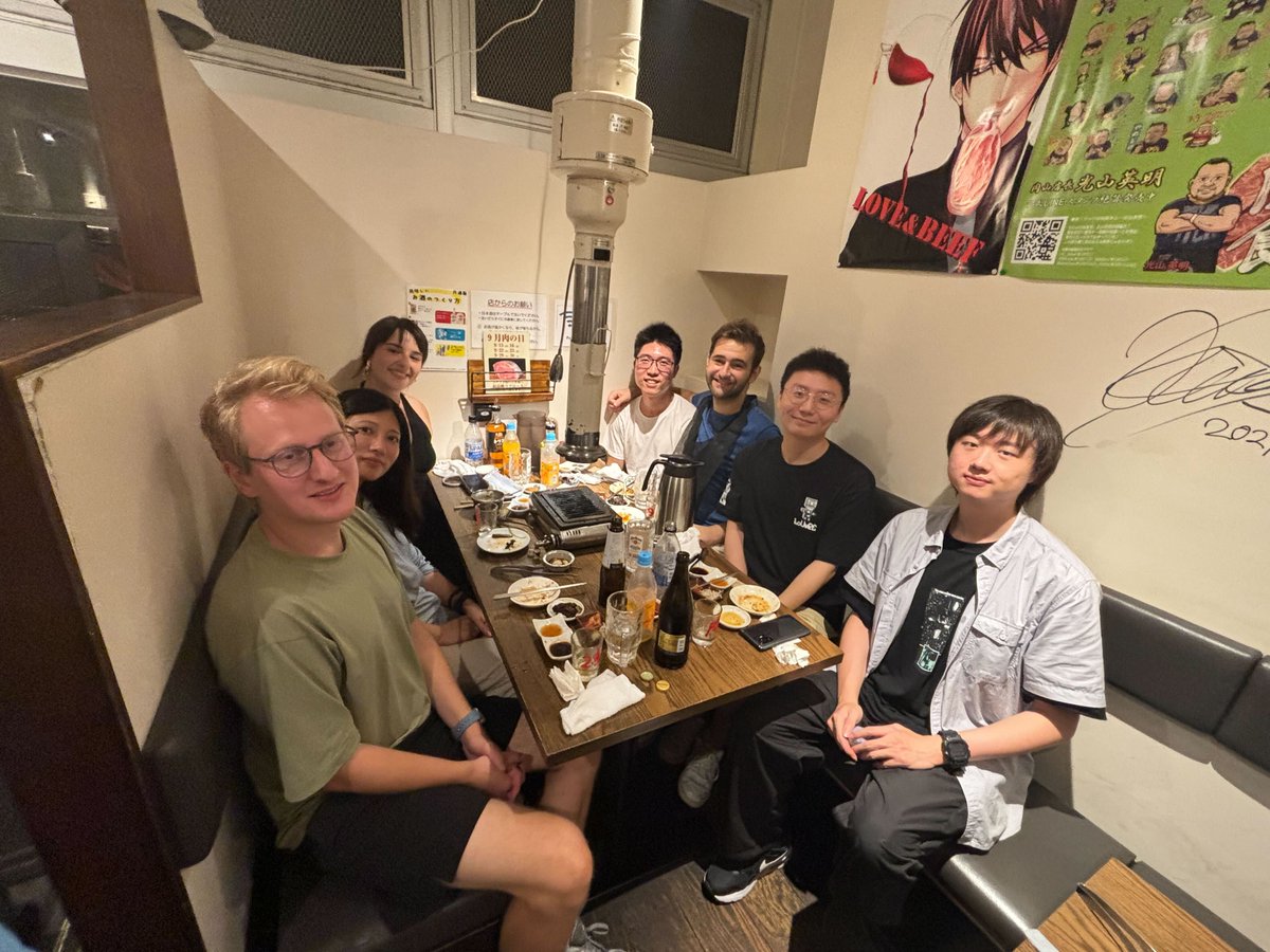 Summer Group Dinner 🎉🍻 
Glad to have so many talented students visiting/working in the group ⭐️