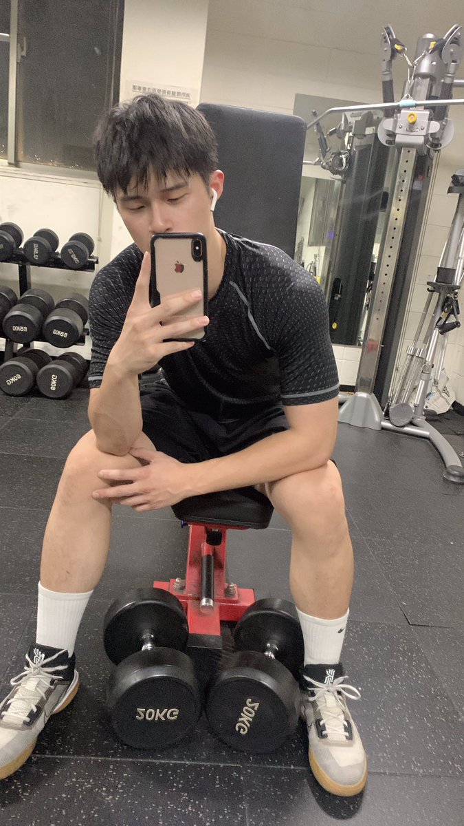 這裡好像該發一下了😂
紀錄一下生活不然都沒動靜