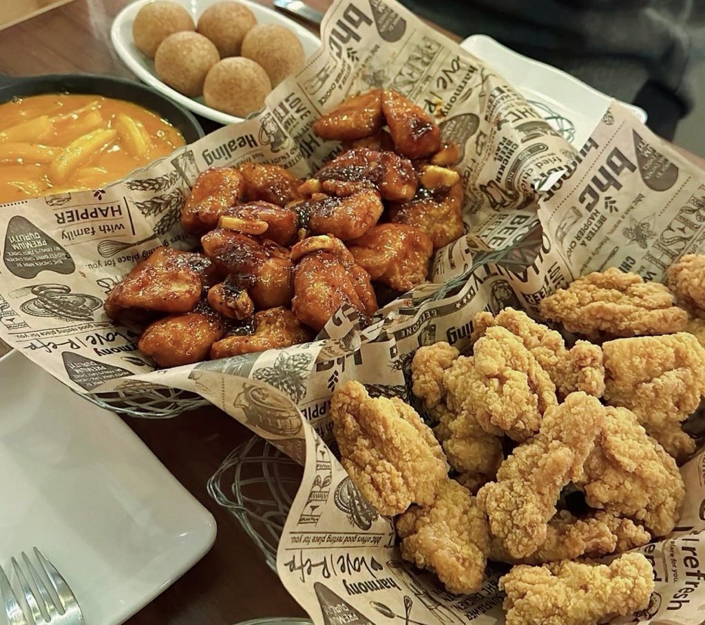 intolued's tweet image. ㅤ

              9월 17일        진지     ⭑.ᐟ    SNS.⠀ ⠀⠀ 
               ❝  about yesterday . . 🐈‍⬛  ❞ ⠀ 
ㅤ
ㅤ