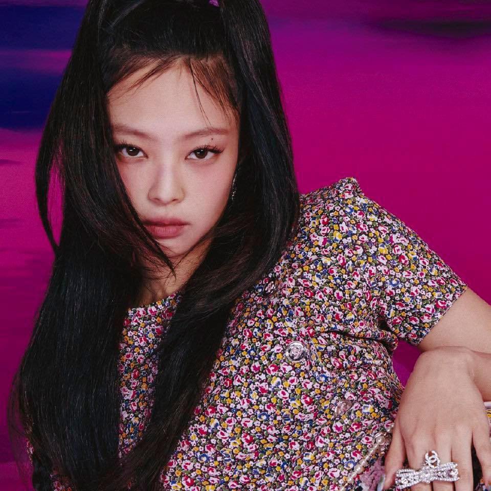 JennieAlliance's tweet photo. [INFO] 240918 ‘JENNIE IS COMING’ is trending #4 in the US

#JENNIE #제니 @oddatelier https://t.co/ivTFNr0gFC