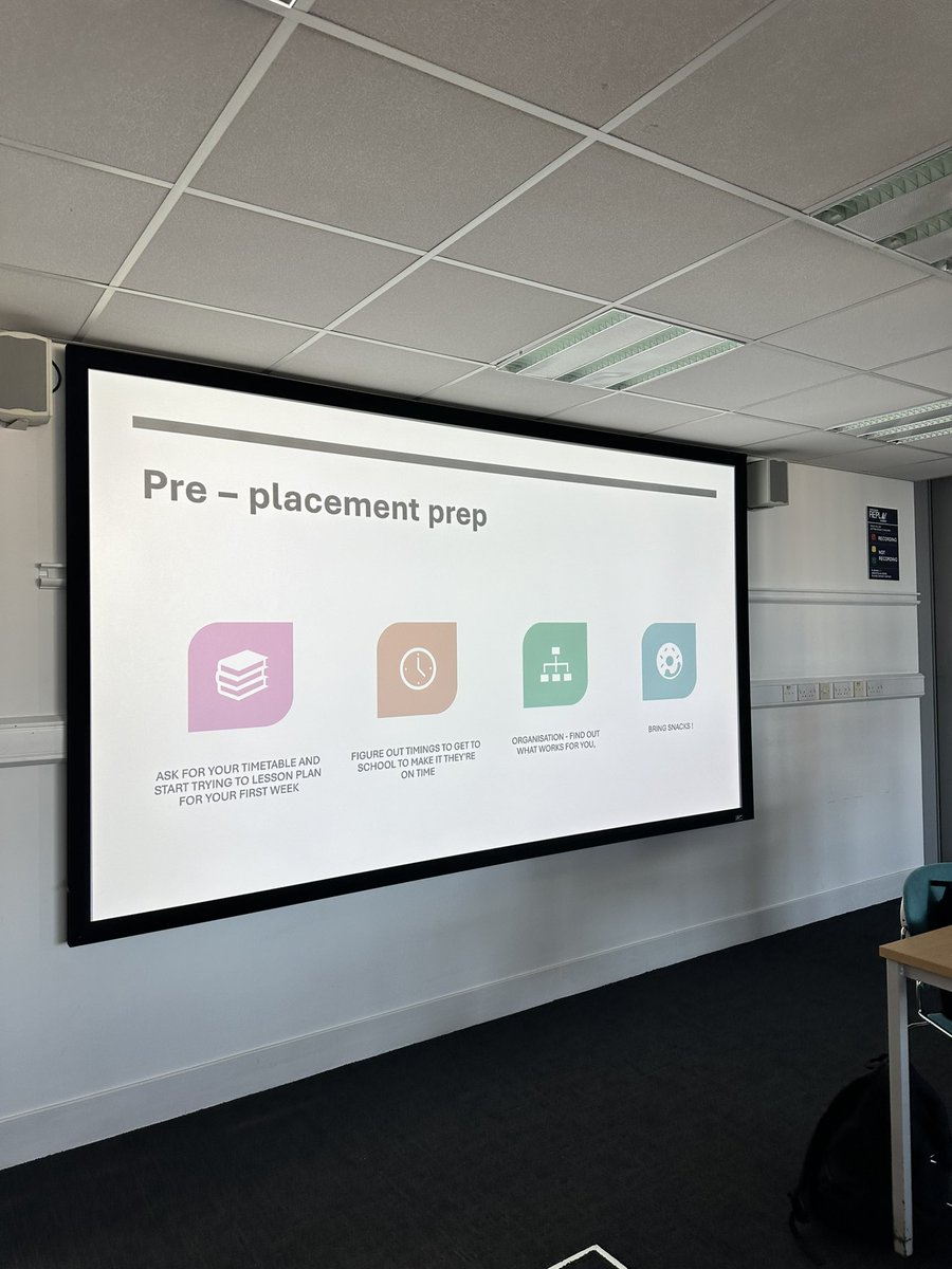 MissEmsliePE's tweet photo. Really enjoyed speaking to MAPE 3rd Years today about @PEMissKwilson and I’s placement experiences and our top tips! Wishing everyone good luck for their upcoming placements, you will all smash it! 🌟 

@PE_EdBudds @MorayHouse https://t.co/Zt2fUGuFgY