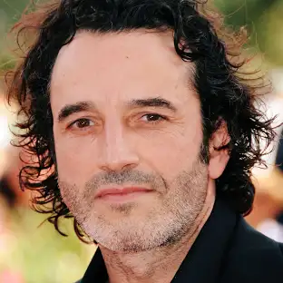merlinpapin3's tweet photo. .@FredOL69007 On souhaite un Bon Anniversaire à #BrunoTodeschini qui a 62 ans on peut le voir dans
Son Frère
Lourdes
Agents Secrets
7 Jours
7 ans
La Delicatesse
L'Etat Sauvage
Bravo
Un Amour à Taire
Camille
Gentille
Bankable
Fanfan https://t.co/8KrJJW0beK