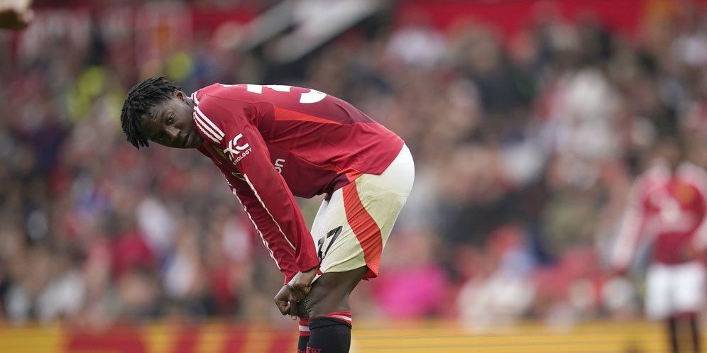 Manchester United Bakal Kurangi Menit Bermain Kobbie Mainoo, Kenapa Tuh? dlvr.it/TDNfFM (BolaNet)