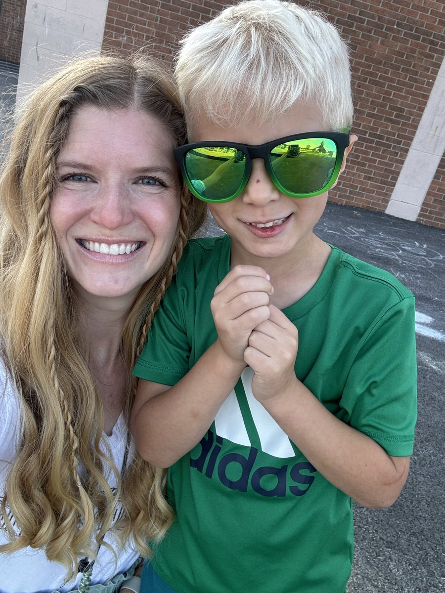 Let’s make it a great day Kindergarten leopards! 🐆 <a href="/LibertyLeopard/">Liberty Leopards</a> <a href="/wcsdistrict/">Worthington Schools</a> #itsworthit