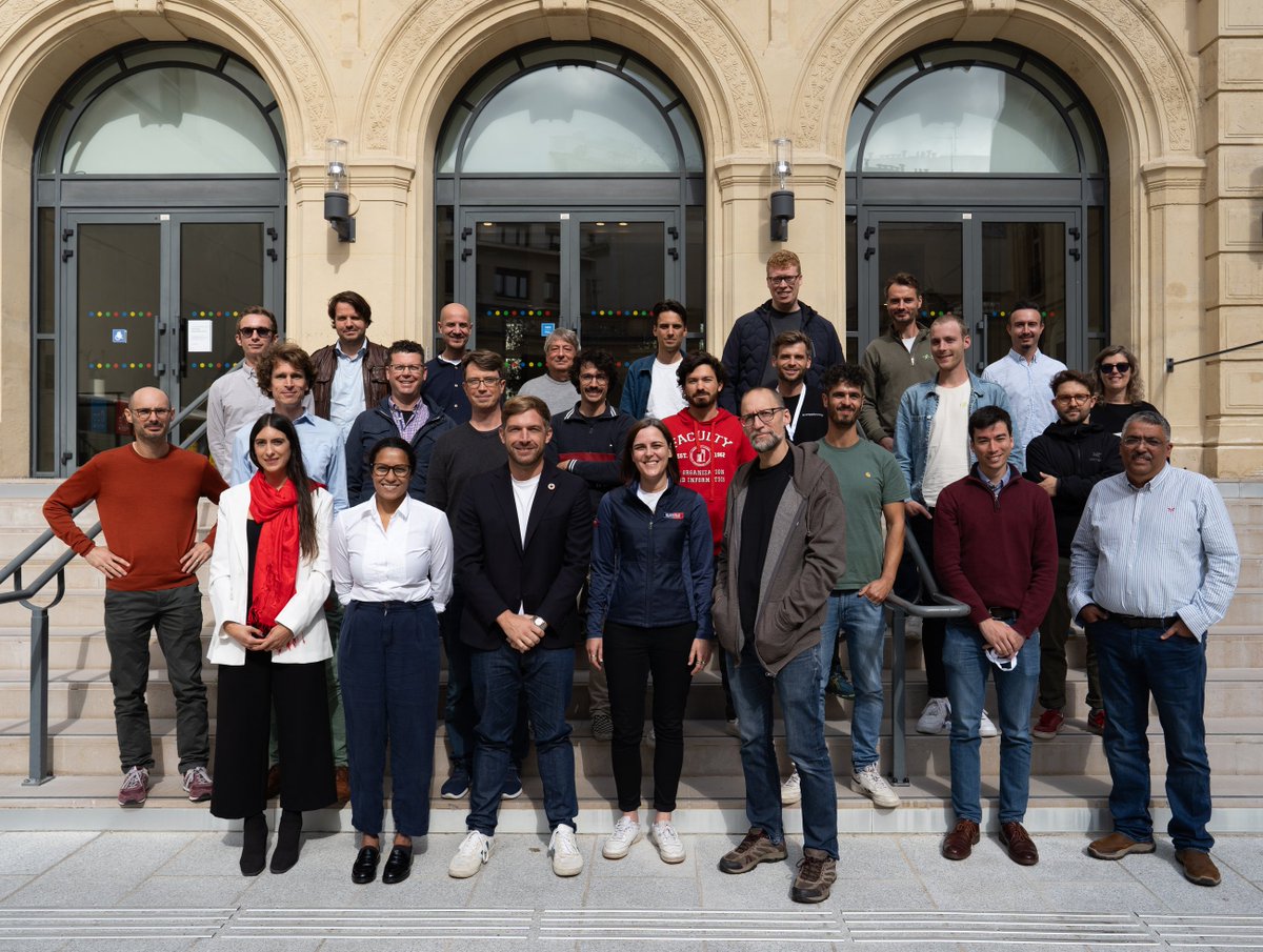 GoogleCloud_ES's tweet photo. Te presentamos a los integrantes del segundo Google for Startups Accelerator: Climate Change Cohort in Europe.
Y sí, tenemos representación española 🌿 @beclevergy #AgrowAnalytics → https://t.co/LEaEs2sQIC https://t.co/sODZOwtIen