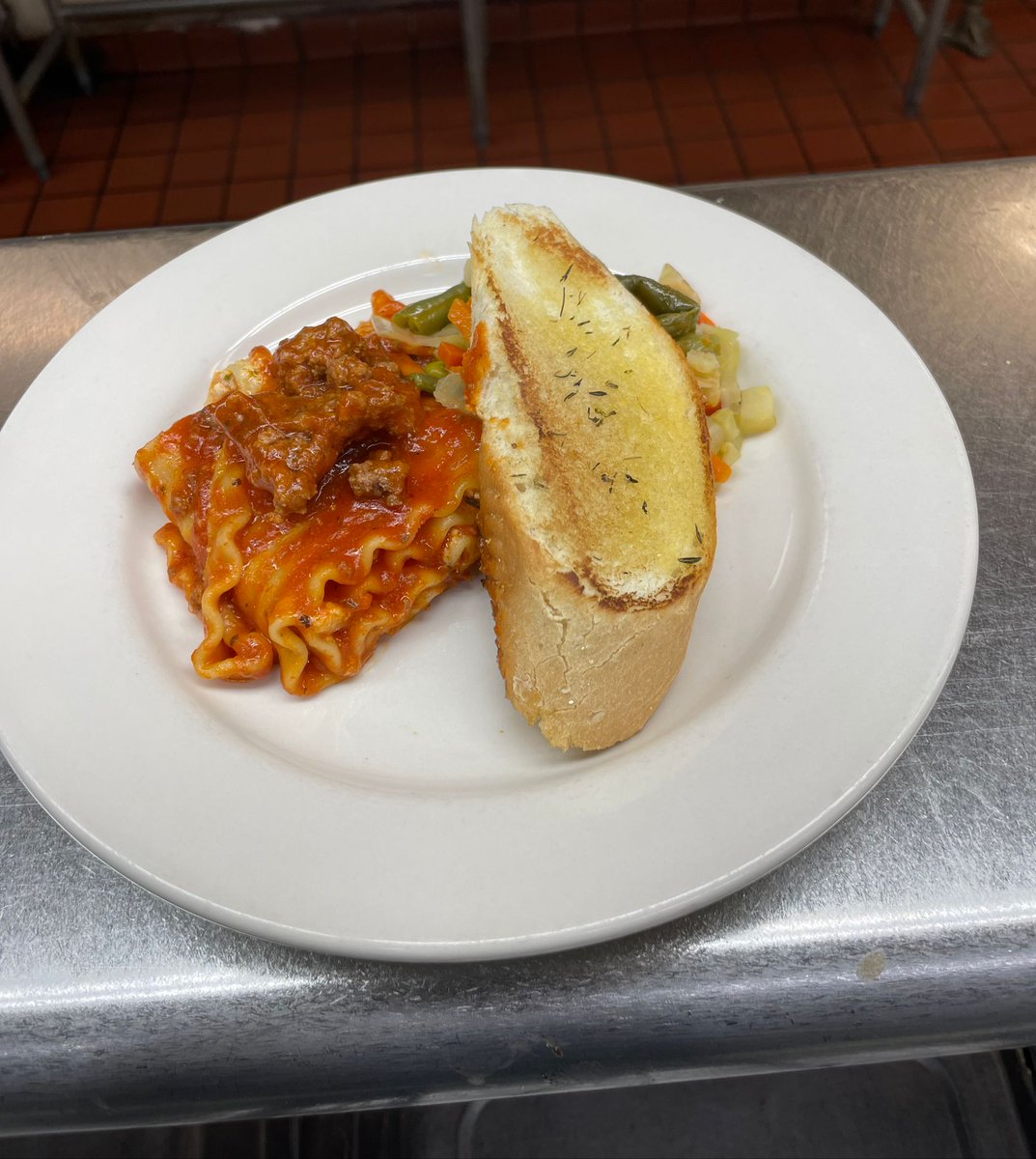 The secret to delicious meals? Fresh ingredients and skilled preparation. SourcePro helps you achieve both.

#NursingHome #Healthcare #FoodService