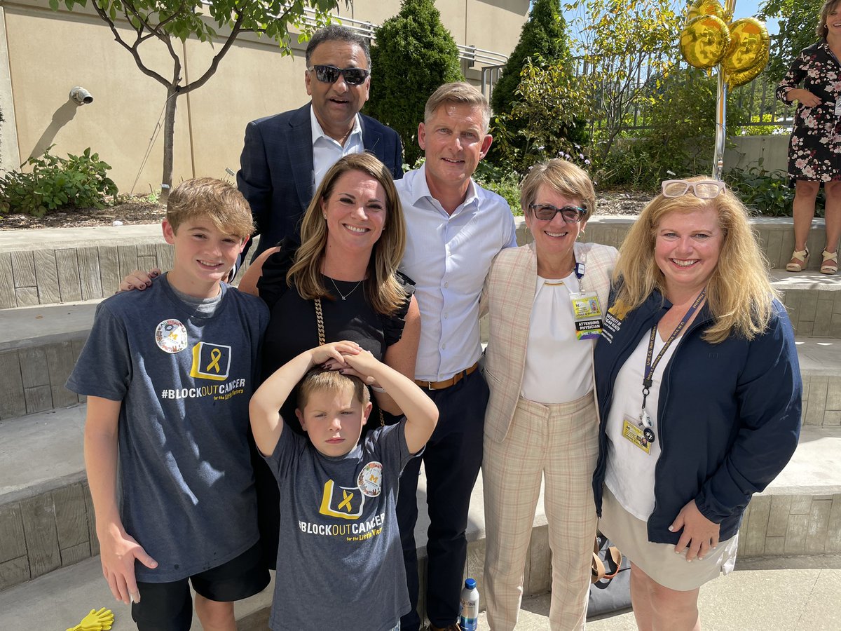 Great Celebration today of Dr. Russell Ryan’s HHOW Scholar Award and Celebrating Little Victor- Lincoln’s victory our leukemia!! Congratulations to the entire Mott Oncology and Administrative Team for a great event! <a href="/hopeonwheels/">Hope On Wheels</a> <a href="/MottChildren/">C.S. Mott Children's</a> (1/2)