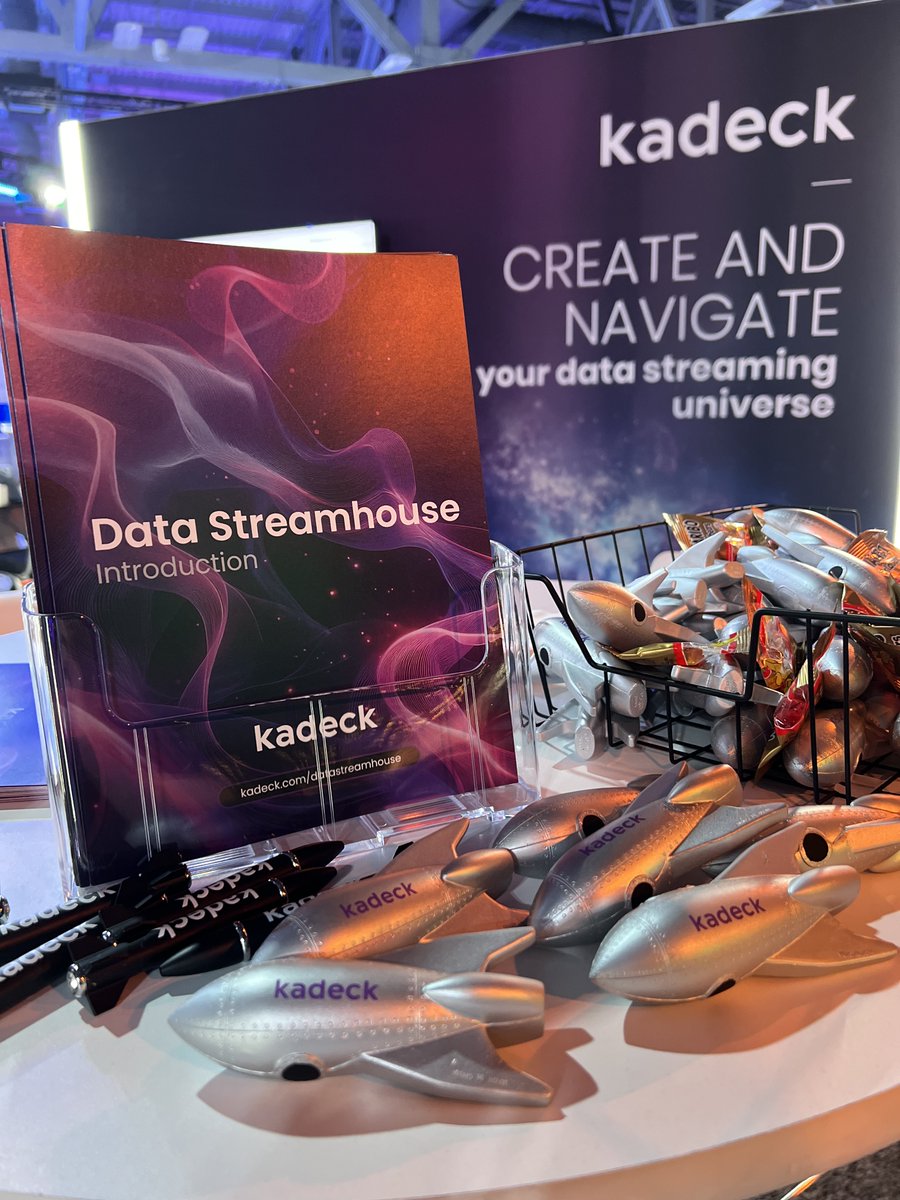 XeotekGmbH's tweet photo. ๐ Hope you're not stressed out by all the big buzz around the Data Streamhouse launch! If so, swing by and grab one of our promo stress ball rocketsโwe've got your back! ๐โจ
We love meeting you, and donโt forget to check out our live demo of the #DataStreamhouse!
#Current2024 #Kadeck