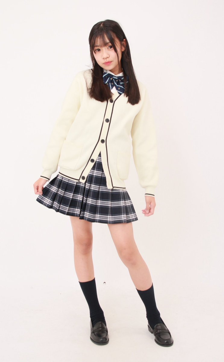 制服撮影してきたよー！！
高校生に見える？？✨

#制服
#かわいい
#モデル
#model
#撮影
#被写体