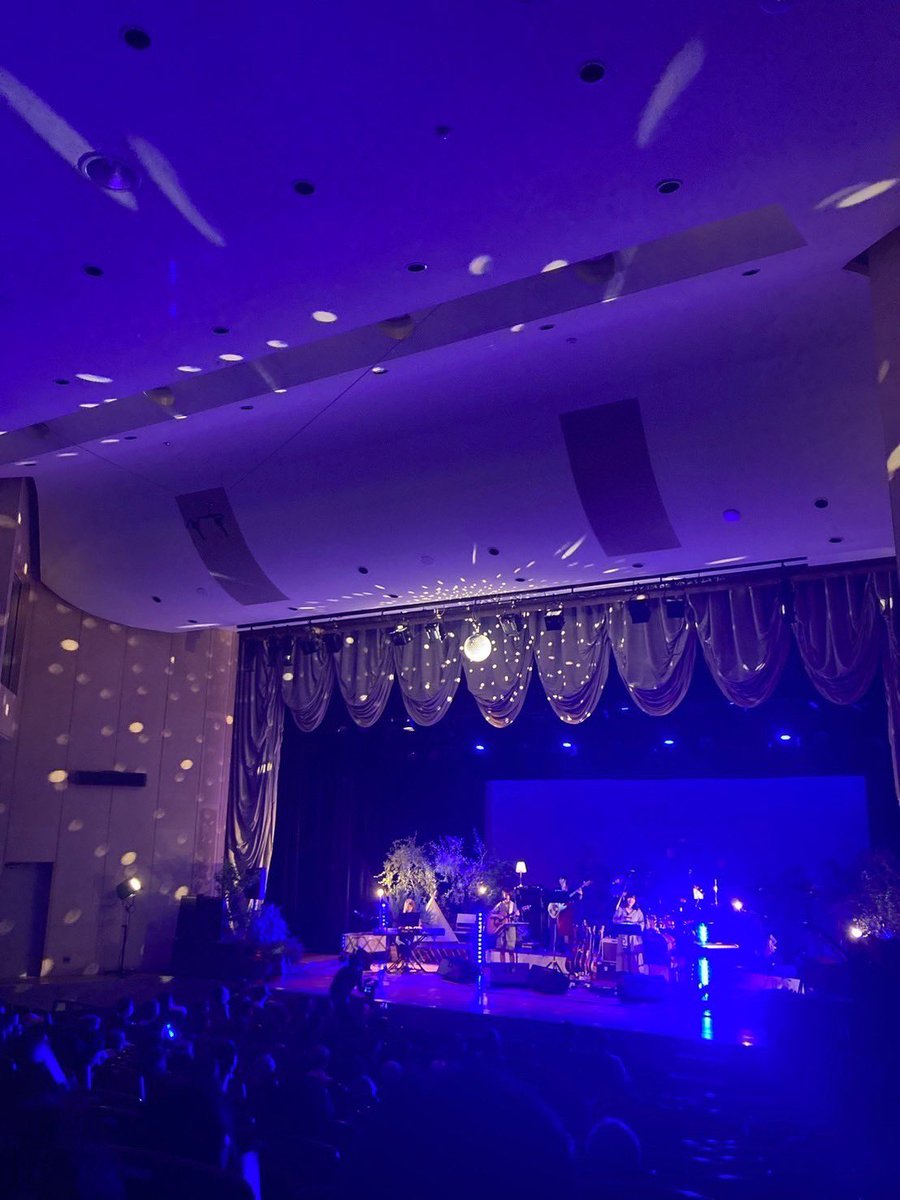 HOLIDAY BAND 
ONE MAN SHOW
「　Song for You   」

2024/9/15

素敵なステージで🌿
オープニングアクト✨

私たちなりの音楽を
心を込めてお届けしました♬

皆様、温かい声援
本当にありがとうございました✨

HOLIDAY BAND♬
楽曲、アレンジ、パフォーマンス✨
全て最高でしたっ👏

感動しました🥹