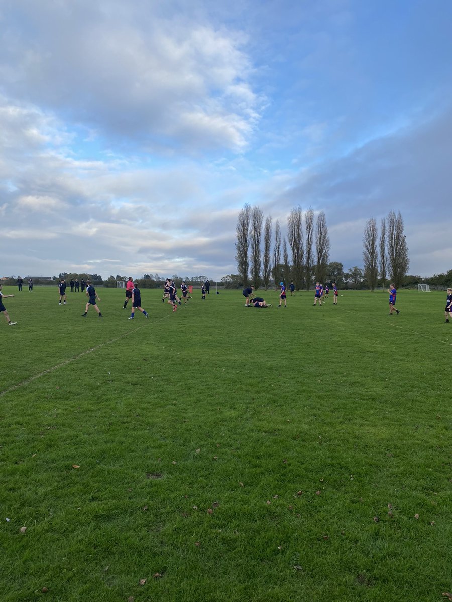 PE @ Holderness Academy tweet media