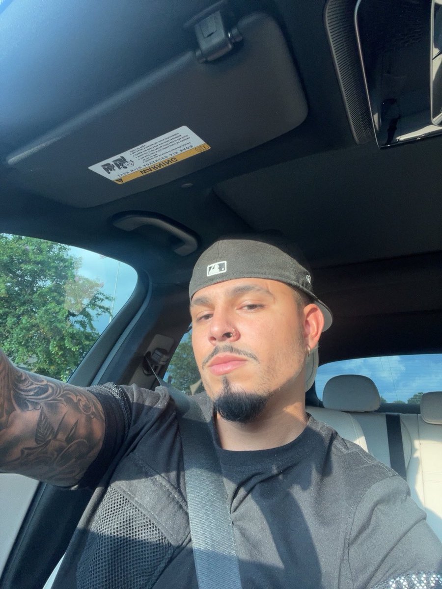 Fledgar1's tweet photo. 🦴 https://t.co/gDebWLcOpS