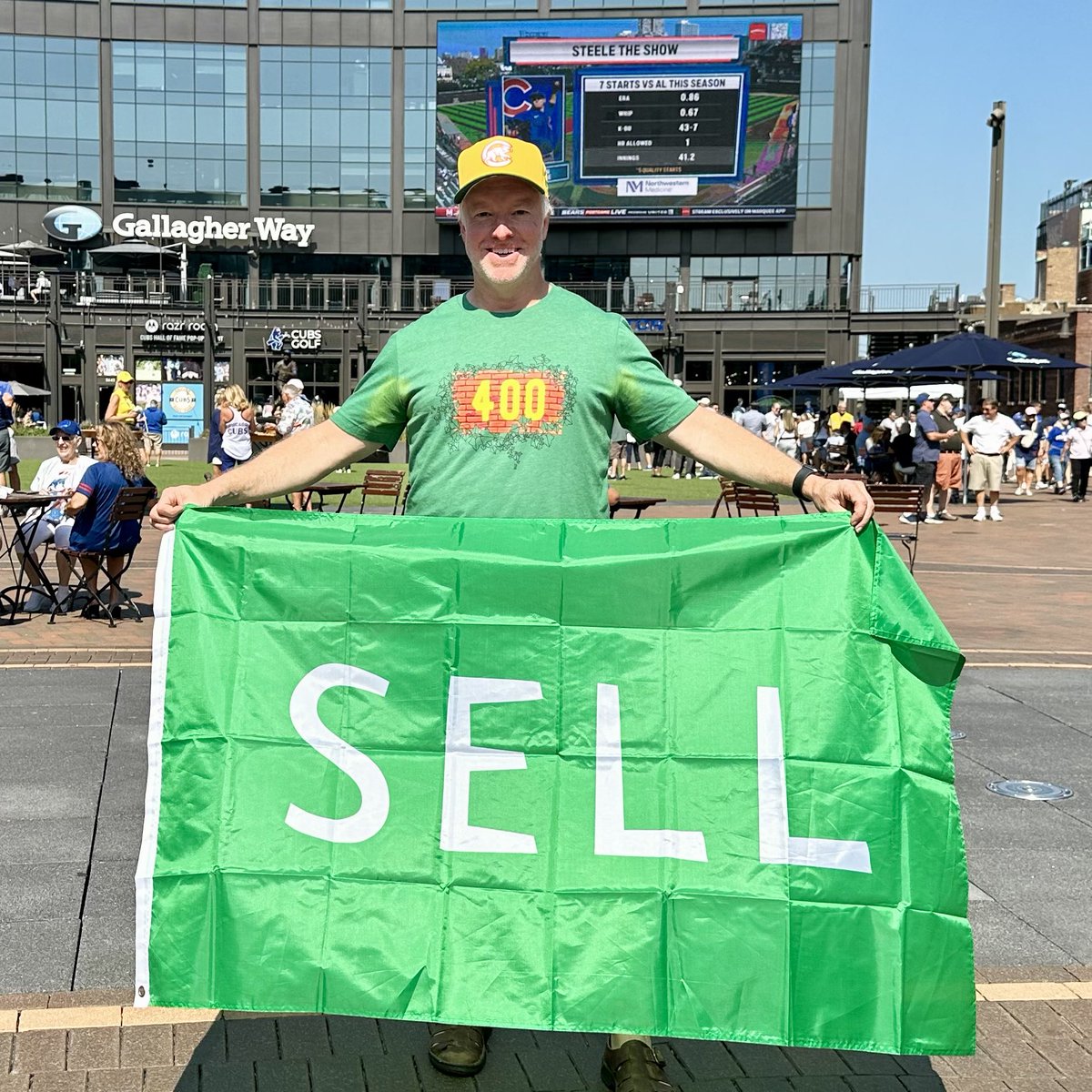 heycoop's tweet photo. It’s a BEAUTIFUL day to bring the #SELLFlagTour to The Friendly Confines! @LastDiveBar @Oaklandish @Cubs @DALLASBRADEN209 @Athletics #wrigleyfield #friendlyconfines https://t.co/fq3mCqFSmm
