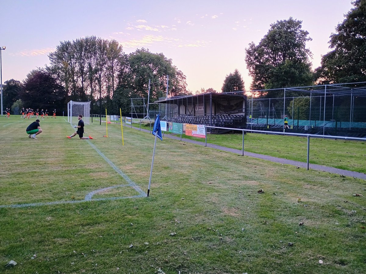 arl2839's tweet photo. More Western League action tonight - Wellington AFC v Barnstaple Town https://t.co/7qzwCocpZv