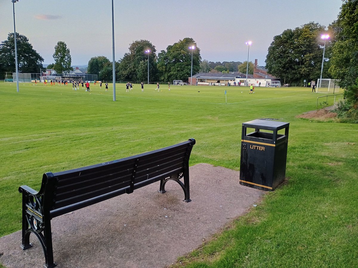 arl2839's tweet photo. More Western League action tonight - Wellington AFC v Barnstaple Town https://t.co/7qzwCocpZv
