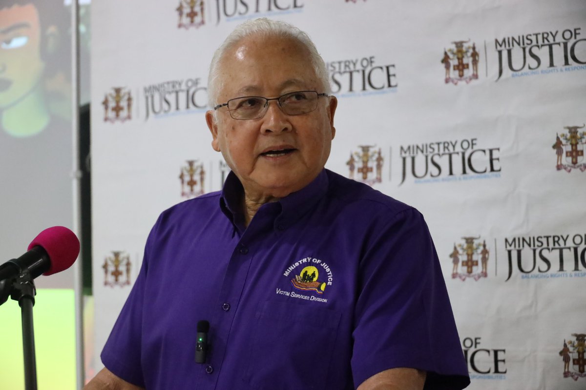 Delroychuckjm's tweet image. Approximately one hundred Justices of the Peace from Hanover were today  sensitized on matters concerning land by @NLAJamaica, birth &amp;amp; death by @RGD_Jamaica
and estate management by the @Agd_jamaica

#Firstclassjusticesystem #Accesstojustice