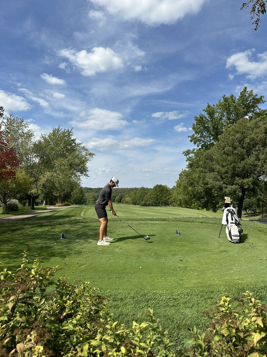 Round 2 of the Braves match play! Who will come out on top by the end of the fall? #Bravesgolf