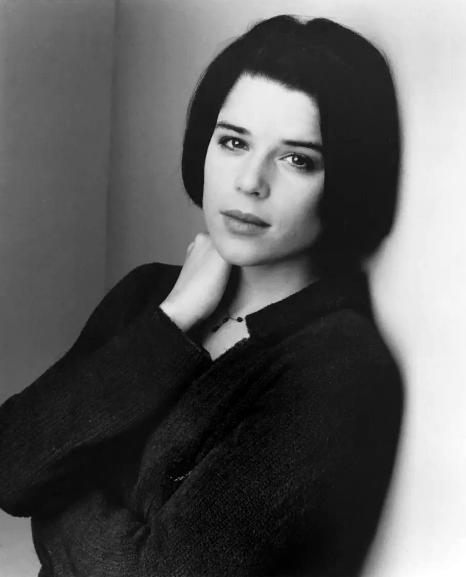 5idneyprescott's tweet photo. Neve Campbell, 1997 https://t.co/2vNcmCN8TK