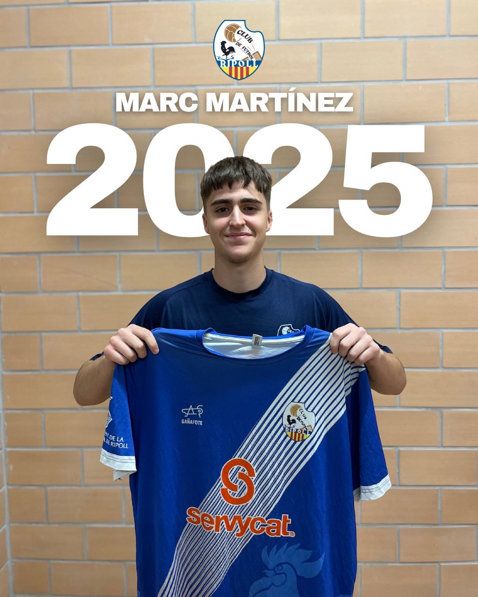 CFRipoll's tweet photo. 🔵 RENOVACIÓ 🔵 MARC MARTÍNEZ ⚽️

💪🏼 Aquesta temporada 2024/25 tornem a comptar amb en Marc Martínez al mig del camp. Imprescindible la seva qualitat i visió de joc per escollir la direcció de l’equip en cada moment. Som-hi!!! 

#CFRipoll https://t.co/VToE2PHPGu