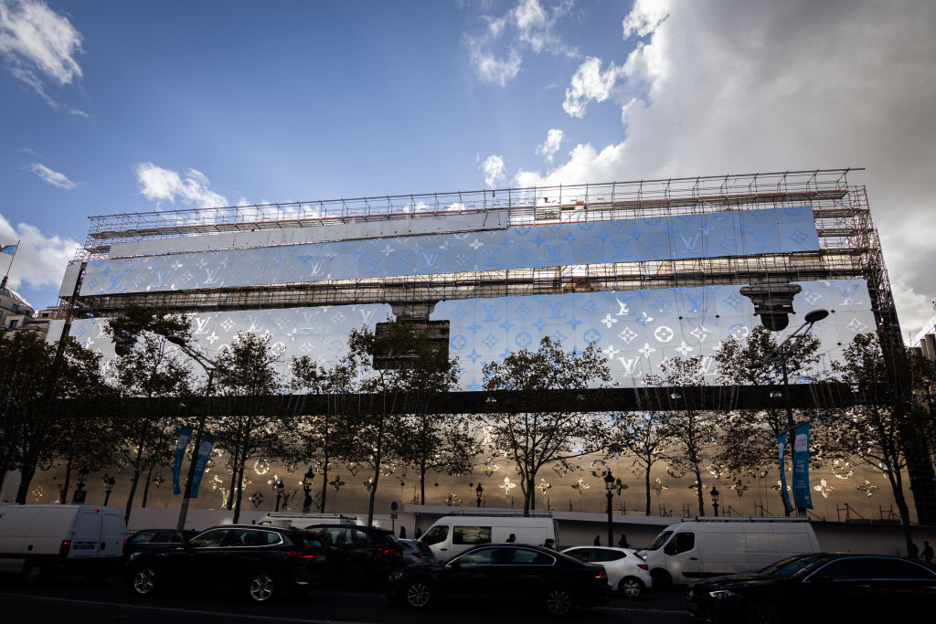 pinnaclehills's tweet photo. Report Finds Art Sales Stagnate, Even as the Luxury Sector Continues to Grow https://t.co/aH5qYwUuUd https://t.co/nNDMwrX9DO