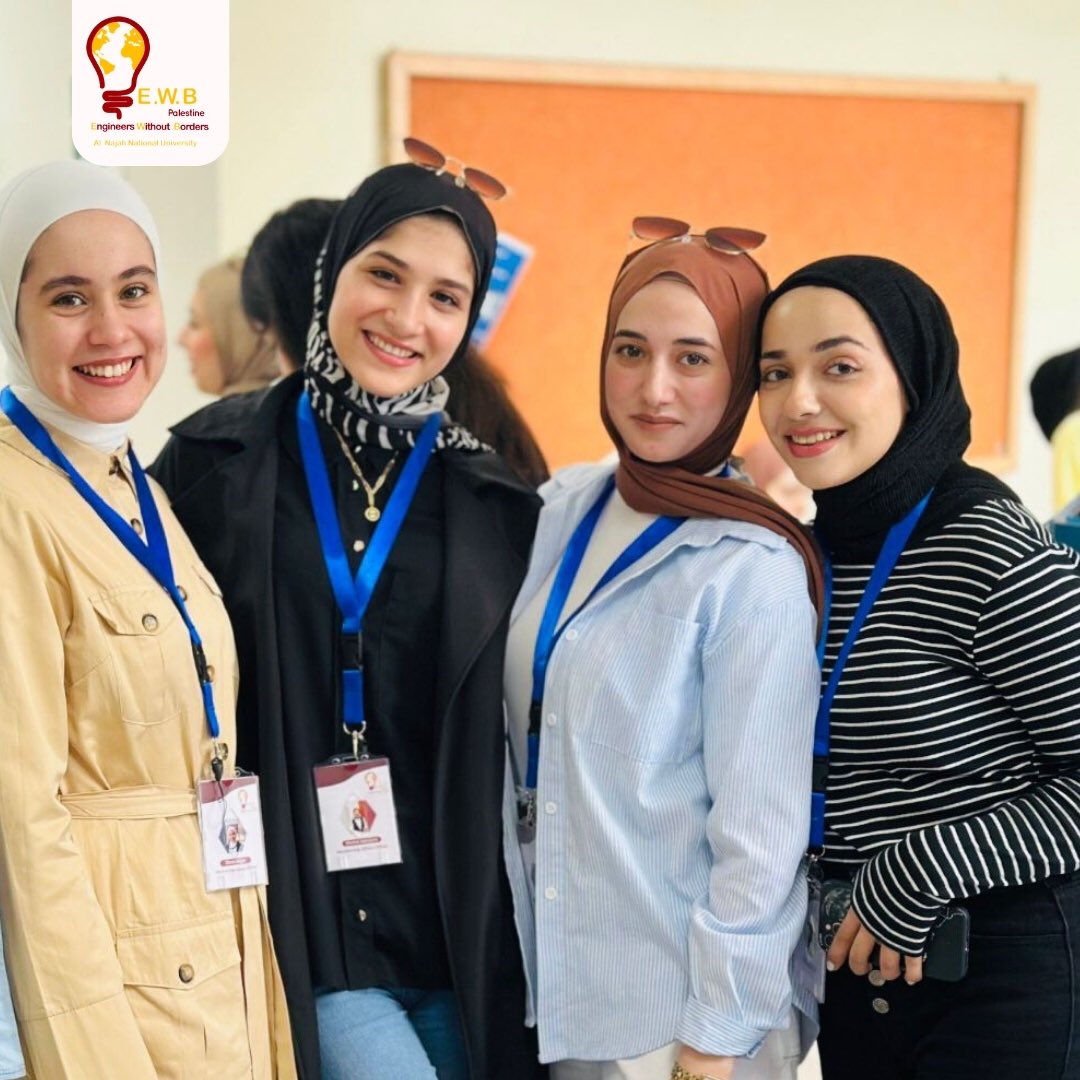 ewb_nnu's tweet photo. مستمرين معكم لليوم الثاني على التوالي في التسجيل وتجديد العضوية✨
سنكون متواجدين غدًا الخميس من الساعة 9 إلى 1 ⏰  
في كلية الهندسة، الطابق الأرضي بجانب مدرج الهندسة 🫶🏻  
لا تفوتوا الفرصة🤩
انضموا إلى عائلة بلا حدود العظيمة 💪❤️
احنا بانتظاركم🫣 https://t.co/MxJ5b6Cnkh