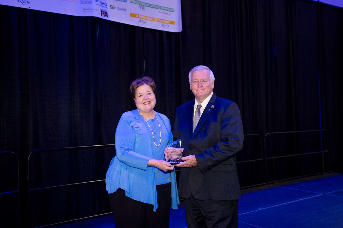 PCAKY's tweet photo. We were honored to celebrate the commitment and work of our legislative leaders!
🏅 @RepAndyBarr - Partnership Award 
🏅@GovAndyBeshear - Lifetime Achievement Award
🏅@reposborne - Legislative Champion 
🏅@sdietz2 - Legislative Champion 
🏅Rep. DJ Johnson - Legislative Champion https://t.co/bGgSXIdflT