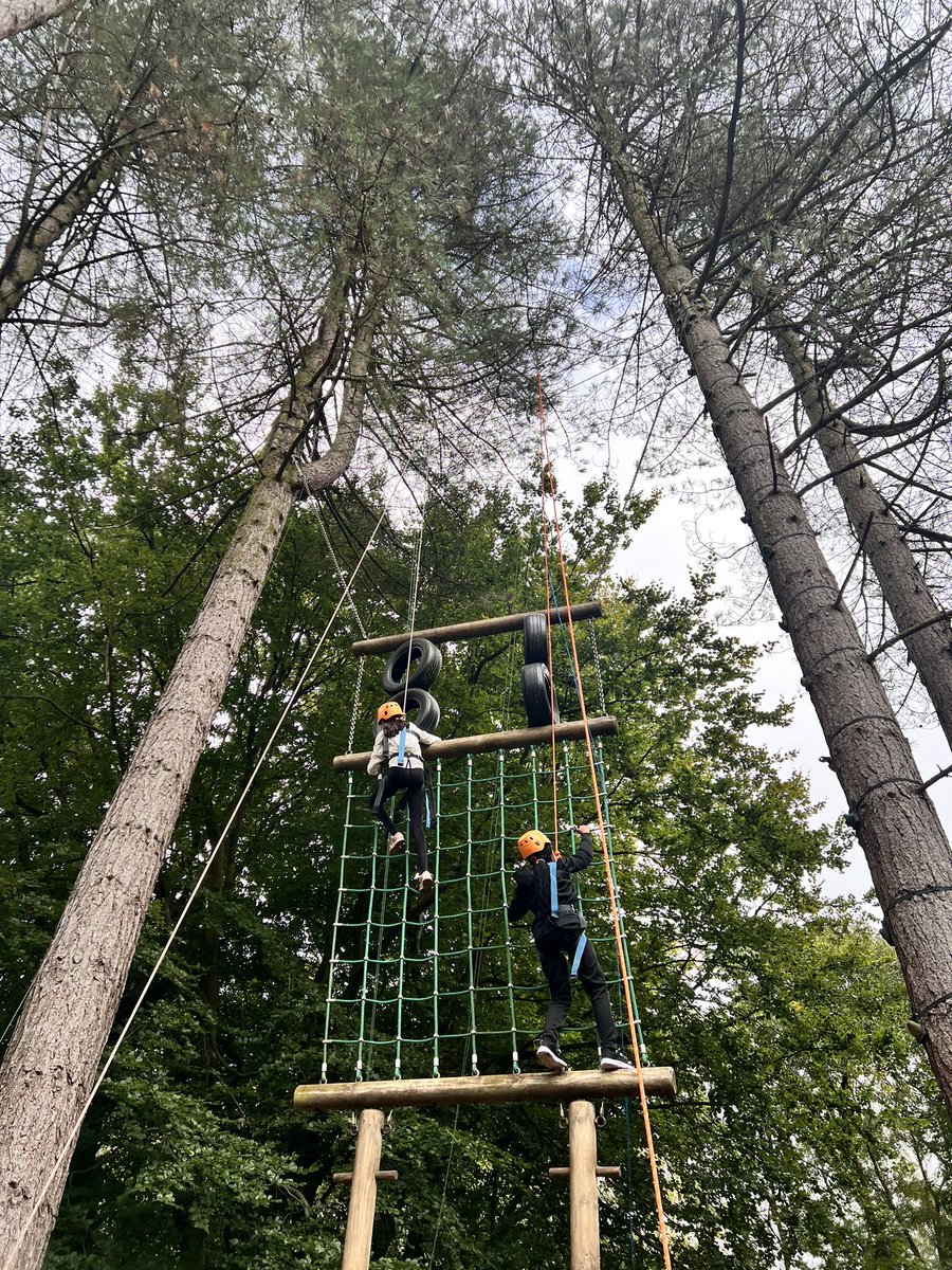 What an incredible day with our year 7s today at Beaudesert Centre. Great to see so many smiling faces amongst learners and even teachers! I think it’s fair to say the learners had a fantastic day! <a href="/CockshutHillSch/">Cockshut Hill School</a> <a href="/Summit_LT/">Summit Learning Trust</a> #activity #yr7 #team #building #Resilience #memories