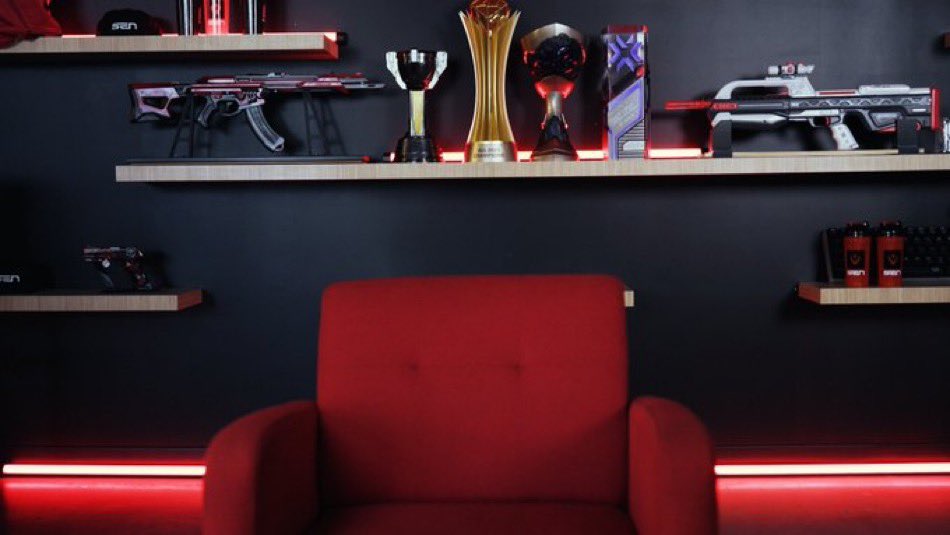 HitmenVAL's tweet image. 