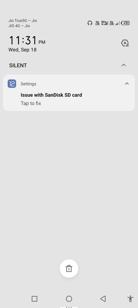 pcm8081's tweet photo. @InfinixIndia Hot 20 5G
Phone on-off /restart 
Problem occurs 
Memory  storage 50GB Full fill of 128gb
Whether if we remove and use in PC work and show all data https://t.co/2xJLaK56nT