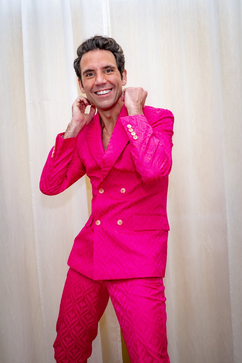evedx's tweet photo. 🟡Nous sommes fiers et heureux que  @mikasounds soit le parrain du #Telethon2024
Il portera avec talent et sensibilité le combat des familles, aux côtés des chercheurs et des milliers de bénévoles partout en France
RV les 29 et 30/11 sur @Francetele
@Telethon_France 
#MediaPublic https://t.co/7sntgB1Zfi