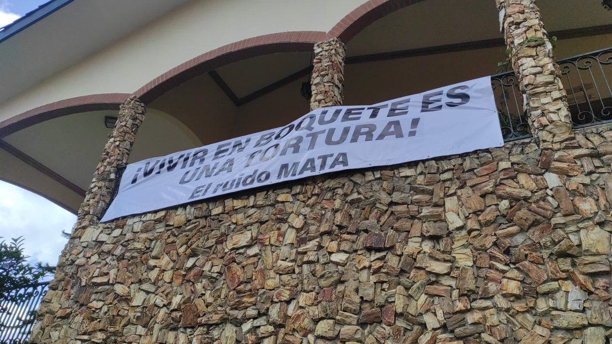 Vivir en Boquete es una tortura. La alcaldía y <a href="/MINSAPma/">Ministerio de Salud de Panamá</a> de adorno. Y los causantes del ruido han decidido que quienes estamos siendo torturados somos "unas amargadas y solteronas" y que tenemos “una agenda política". Newsflash: las solteronas amargadas tiene derecho a la paz 🤷🏻‍♀️