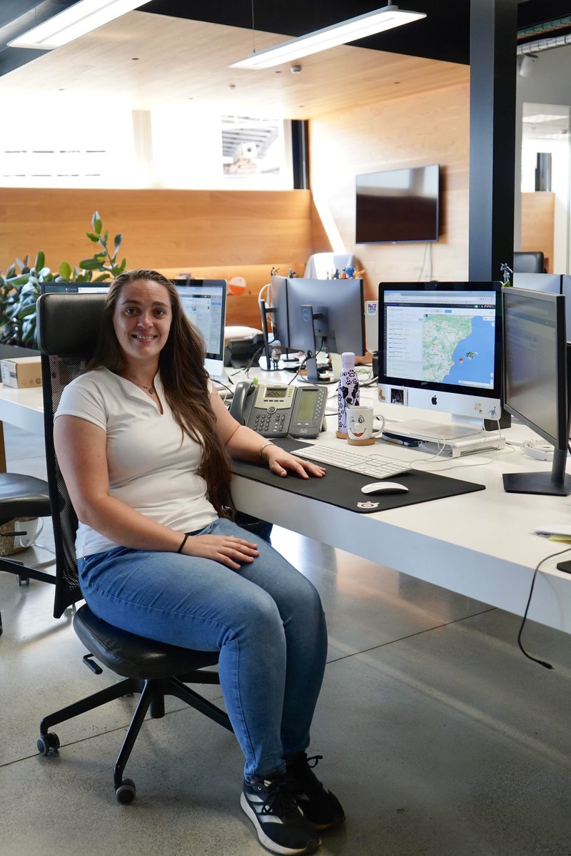 ConectaBalear's tweet photo. Megan forma parte del Dpto. de planificación desde donde organiza las instalaciones, asegurándose de que cada cliente tenga su cita a tiempo.
Gracias por conectar a nuestros clientes con el servicio que necesitan,cuando lo necesitan.
Felices de que seas parte del #TeamConecta💜 https://t.co/DvytMYssKR