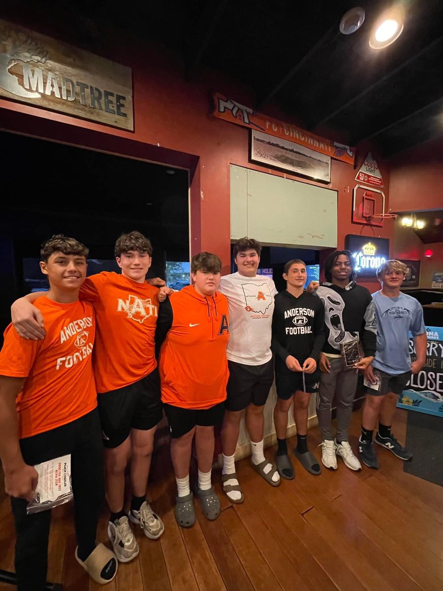 AHS_TDClub's tweet photo. ⭐️A big congrats to our week 4 POG’s ⭐️

Varsity Players of the Game:

Offense: @T_Frye16 
Defense: @KemauryTye5 
Sp.Teams: @EthanJo33 

JV Players of the Game:
Offense: @Brady_Albers92 
Defense: @jamesschnur1 

Freshman: Daniel Weinle
Nagel: Harrison Sefakis &amp; Henry Smith https://t.co/oQ1kkLqP44
