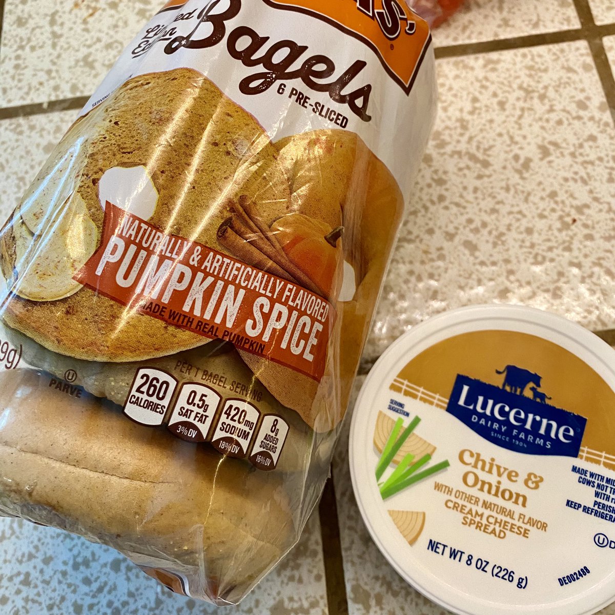 So this happened today…

Don’t go grocery shopping without your reading glasses, kids! 

#middleage #postmenopausalwomen