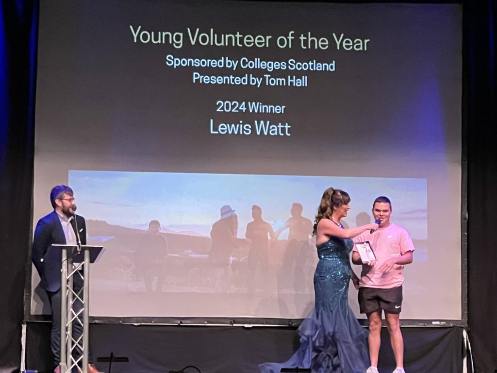 SVEnterprise (@stirvolunteer) on Twitter photo Tonight’s Young Volunteer of the Year is….. Lewis Watt from <a href="/ChampsStirling/">Stirling Champs</a> Well done Lewis!!
#inspirevolawards24
🤩👏🎉🏆 Tonight’s Young Volunteer of the Year is….. Lewis Watt from <a href="/ChampsStirling/">Stirling Champs</a> Well done Lewis!!
#inspirevolawards24
🤩👏🎉🏆