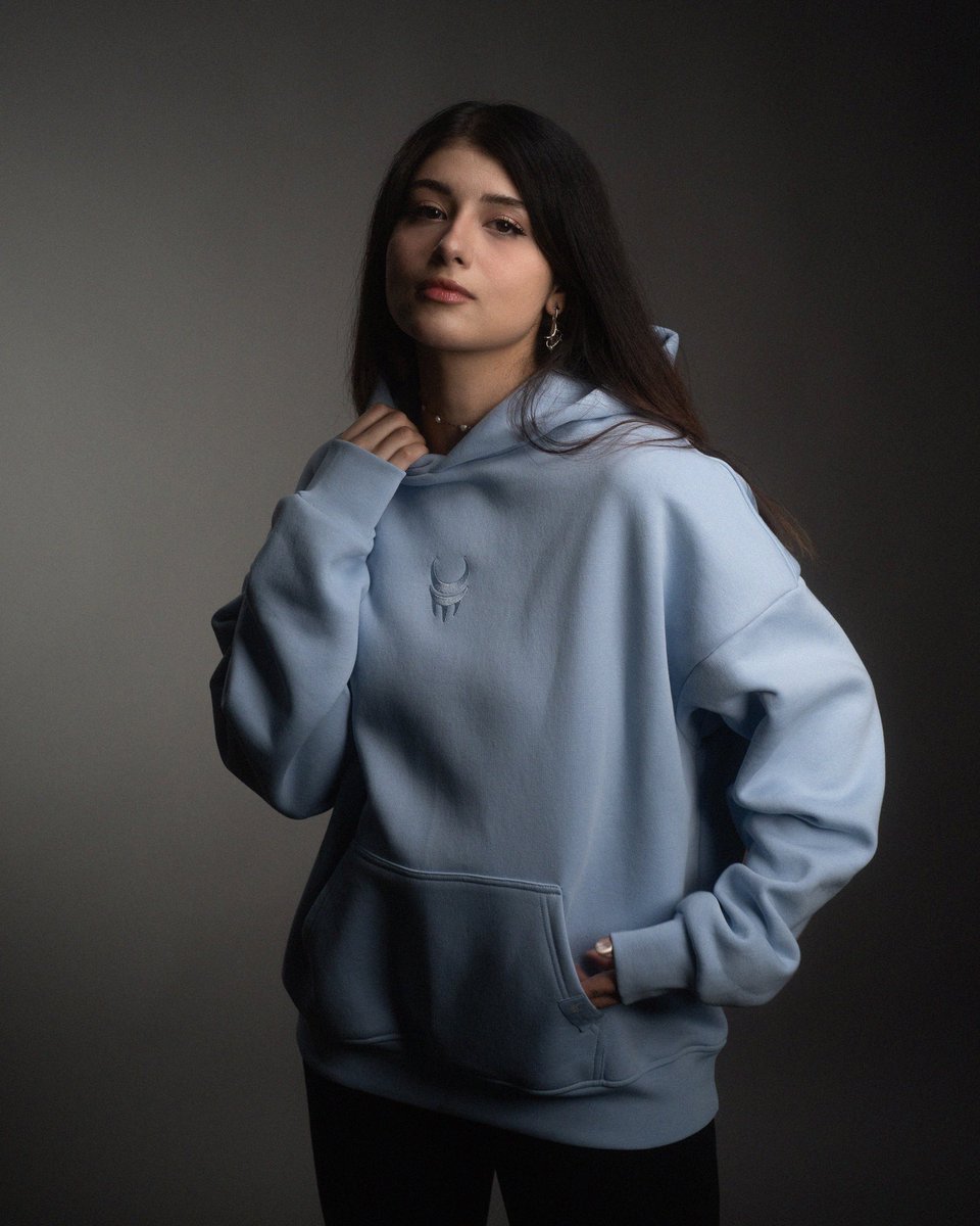 Am 20.09. um 15:00 Uhr geht mein Shop online moonclaw.shop 🪡