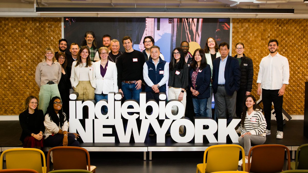 Breaking News: The Bee Savior Has Arrived! And your friends at LOI Venture *just invested* in them 🐝

Quorum Earth, part of <a href="/indbio/">IndieBio</a> New York’s Class 9, is creating quite the buzz with their groundbreaking bio-pesticide. 

Learn more by DM'ing <a href="/ChrisKantrowitz/">Chris Kantrowitz</a>...