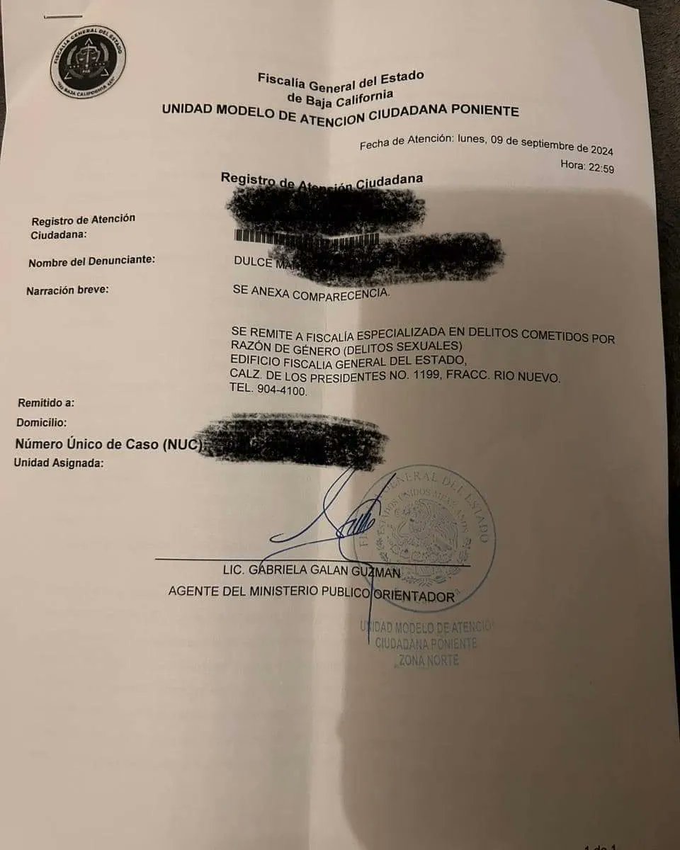 NOTINEWS641695's tweet image. ¡LA LUCHA SIGUE!.

Todo México se encuentra exigiendo #JusticiaParaKim, nadie 1uita el dedo del renglón para hacer pagar a sus abusadores.