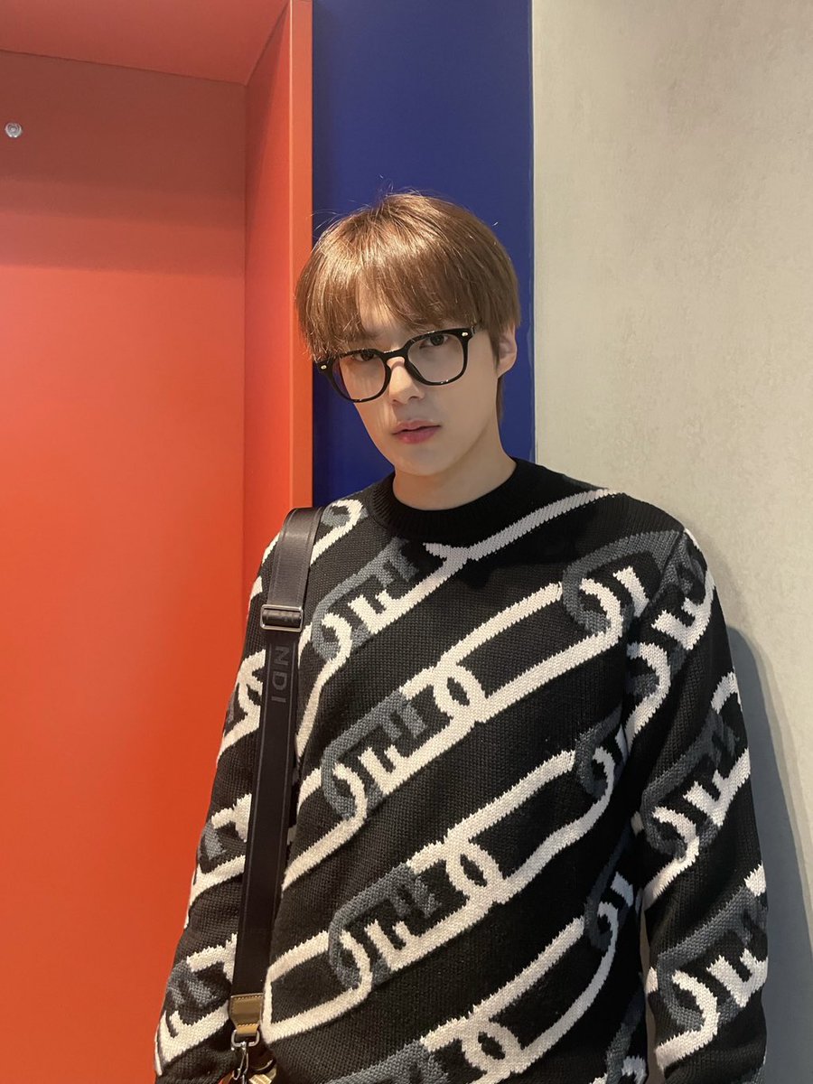 Rj1Stacia's tweet photo. My man, my love, my one and only!!!
#MonbeMonth #TeamMinhyuk https://t.co/7rotEYVrAT