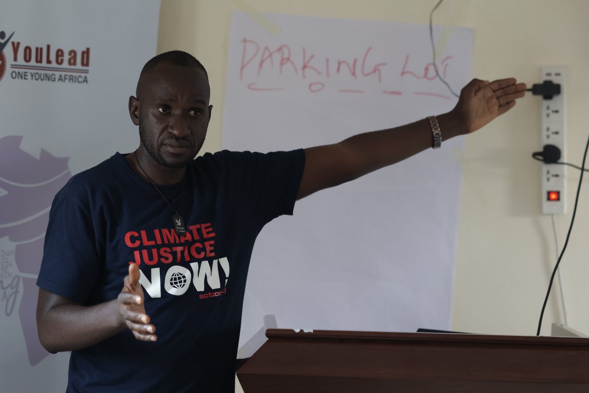 actionaiduganda's tweet photo. As the @actionaid federation launched a new report today on #HowTheFinanceFlows, David Nyaribi of @actionaiduganda, @global_uganda broke down the report during a training for young people in Apac on Climate Justice.
#climatejusticeweekug #FundOurFuture #FixTheFinance https://t.co/d2BSv1dMR2