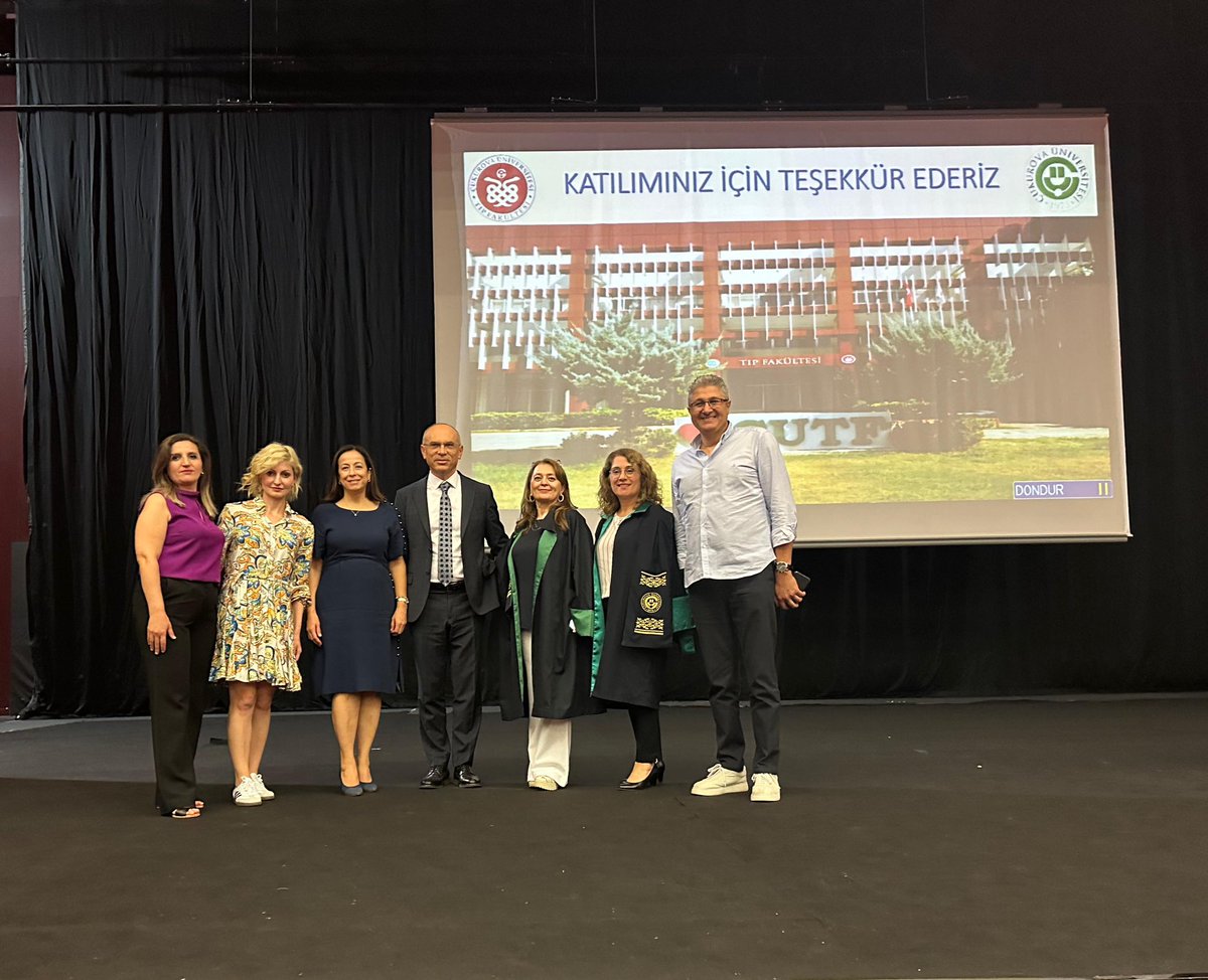 Mezunlar Derneği olarak; fakültemize yeni başlayan öğrenci kardeşlerimizin Beyaz Önlük Giyme Töreni’ne katıldık ve coşkularına ortak olduk. Askıda Önlük projemize destek olan herkese çok teşekkürler.