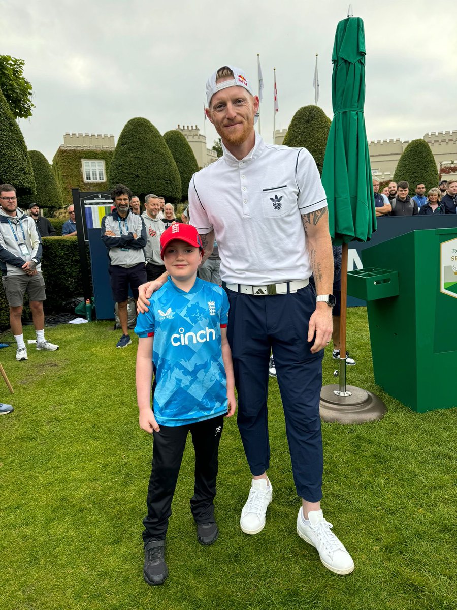 orianaj's tweet photo. Thank you @BMWPGA @DPWorldTour @benstokes38 for making it possible for our son to meet his sporting hero. #grateful #bekind #golf #cricket #pro-am https://t.co/TH7dmqG1Yi
